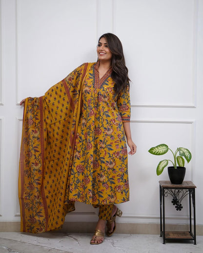 Jaipur Kurta Beautiful new cotton v neck kurta duppata and pant sets