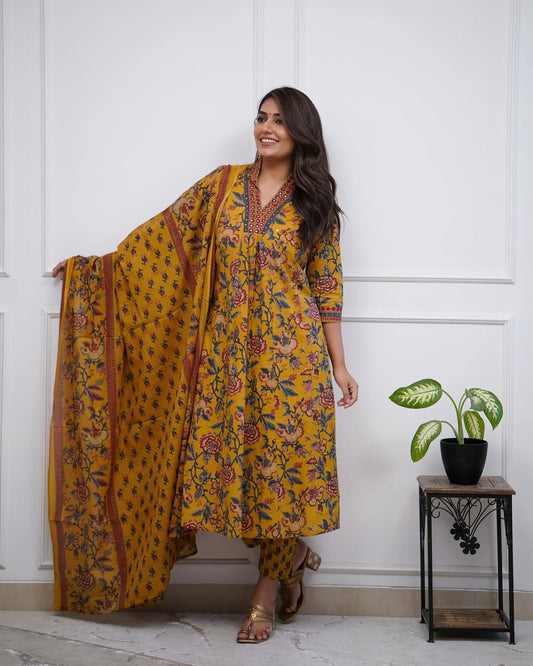 Jaipur Kurta Beautiful new cotton v neck kurta duppata and pant sets