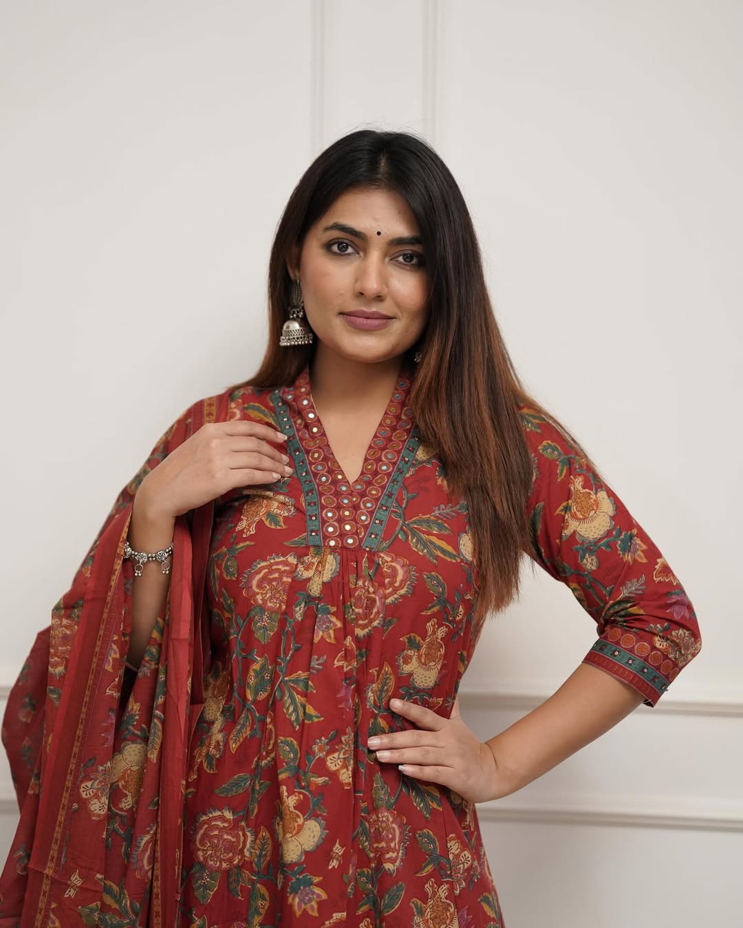 Jaipur Kurta Look beautiful in our new mul@cotton duppata pant set with embroidery detailing on neck and sleves