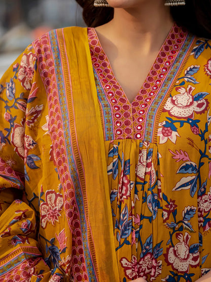Yellow Cotton Printed Kurta and Pant With Cotton Mulmul Dupatta For Women
