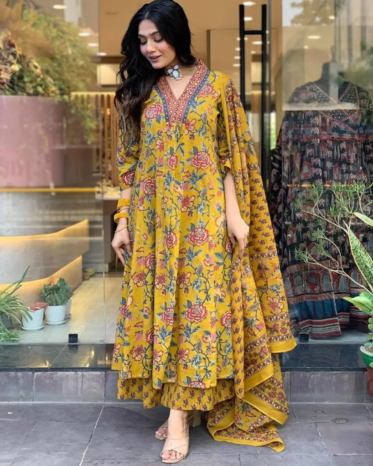 Jaipur Kurta Yellow Cotton Printed Kurta and Pant With Cotton Mulmul Dupatta For Women