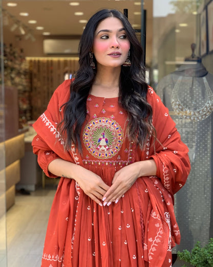 Jaipur Kurta Beautiful Pure Cotton Kurta And Pant With Dupatta