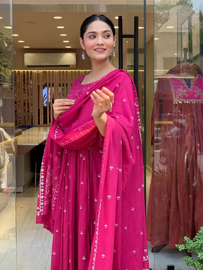 Jaipur Kurta Pink Premium Mul Cotton Kurta Suit With Dupatta